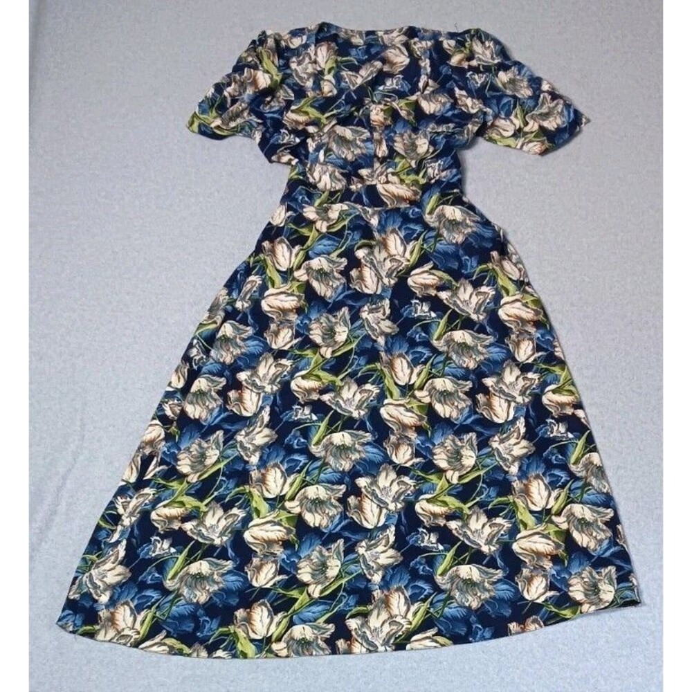 Retro Sweetheart Neckline Fit & Flare Midi Dress Small Floral Tulip Cottagecore